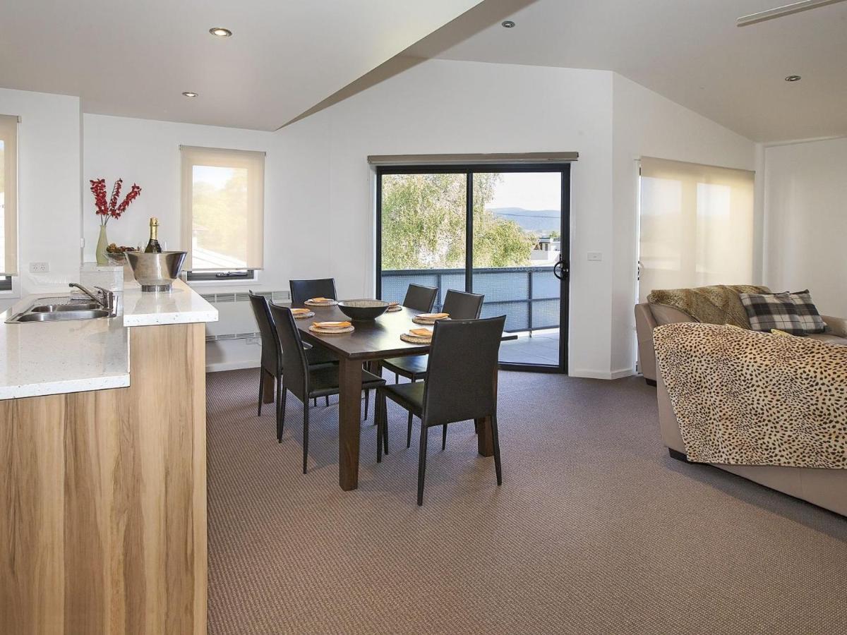 Northview 2 - Modern 2Br Townhouse L Lake View L Central Location L Spa Bath L Wifi Jindabyne Bagian luar foto